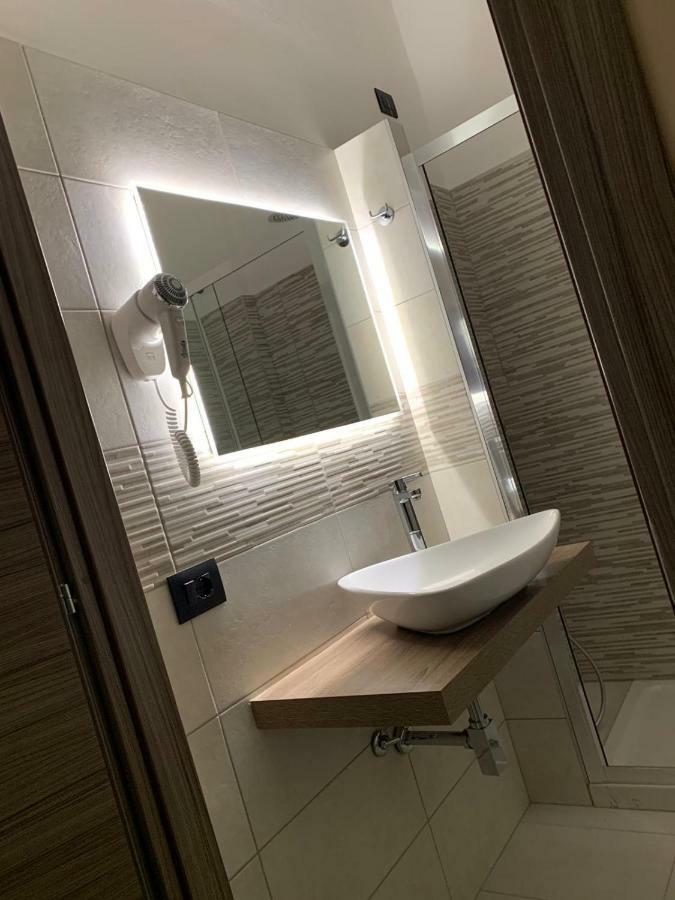 Aparthotel San Gregorio 45 Milan Exterior photo